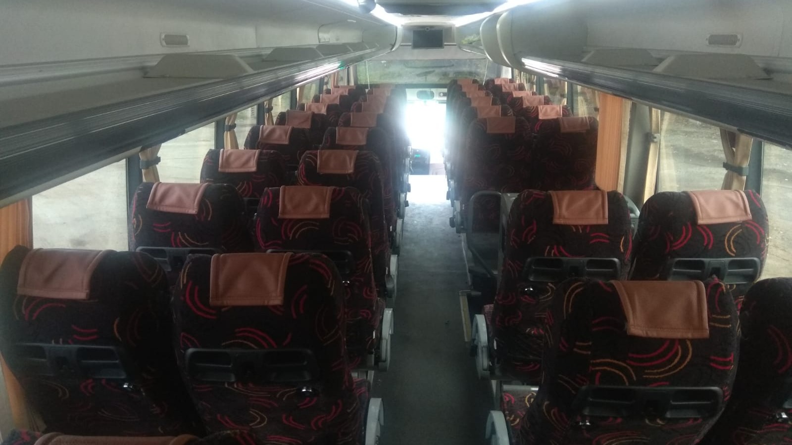 Golden Dragon XML6126 bus rental