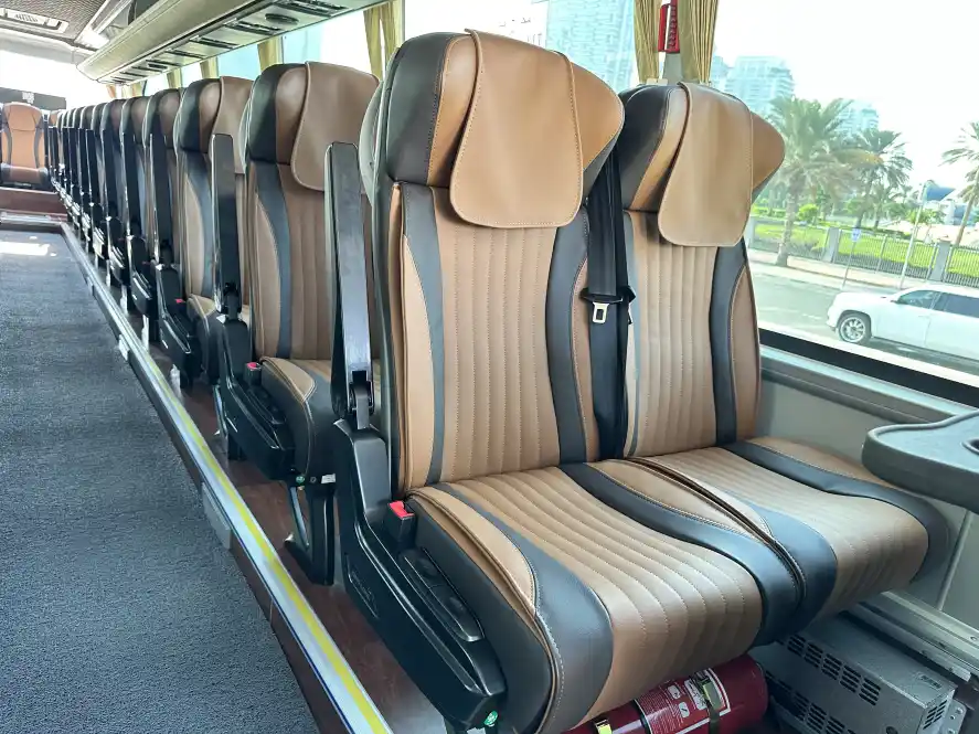 King Long XMQ6127 bus rental