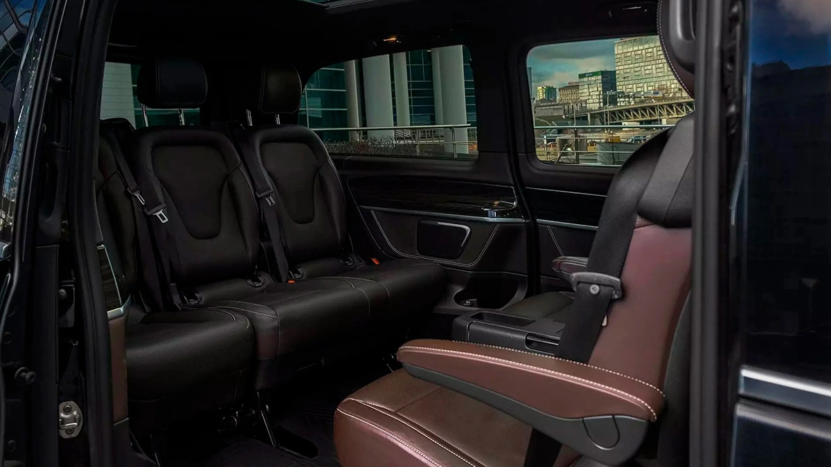 Mercedes-Benz V-class bus rental