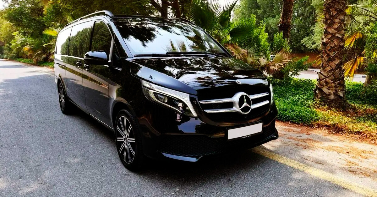 Mercedes-Benz V-class bus rental