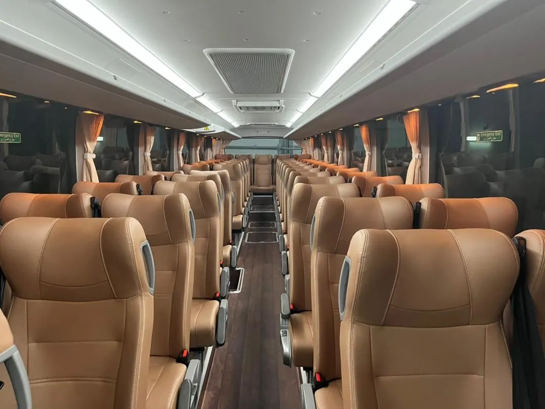 Yutong 6122 bus rental