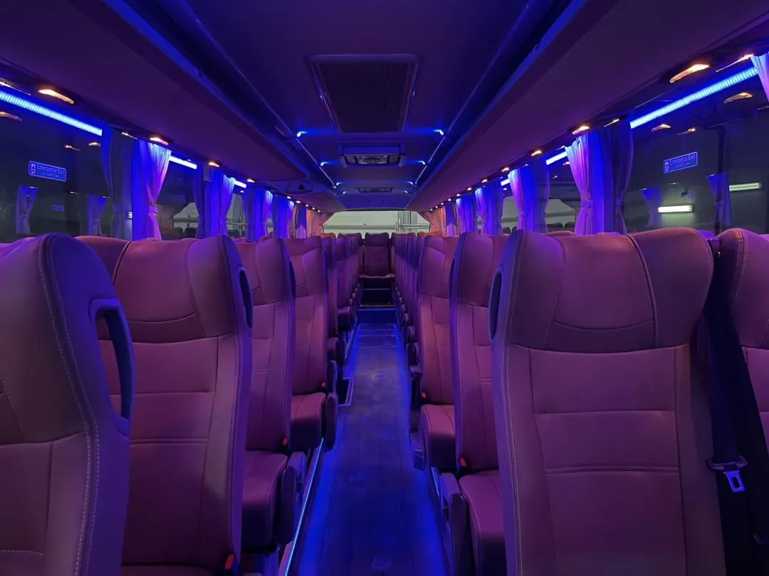 Yutong 6122 bus rental