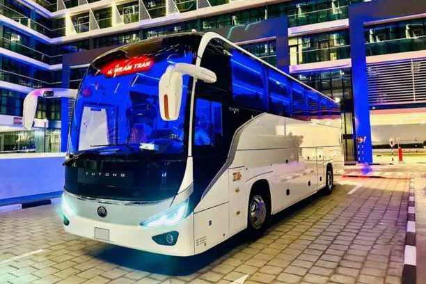Yutong 6938 bus rental