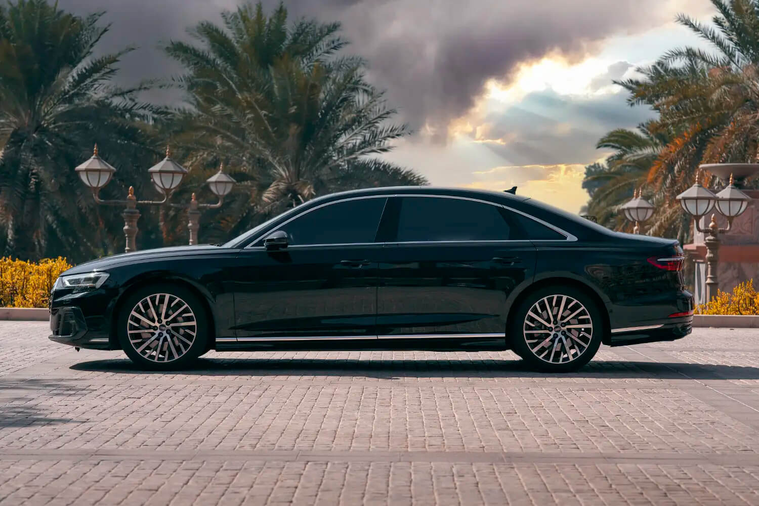 Audi A8 car rental