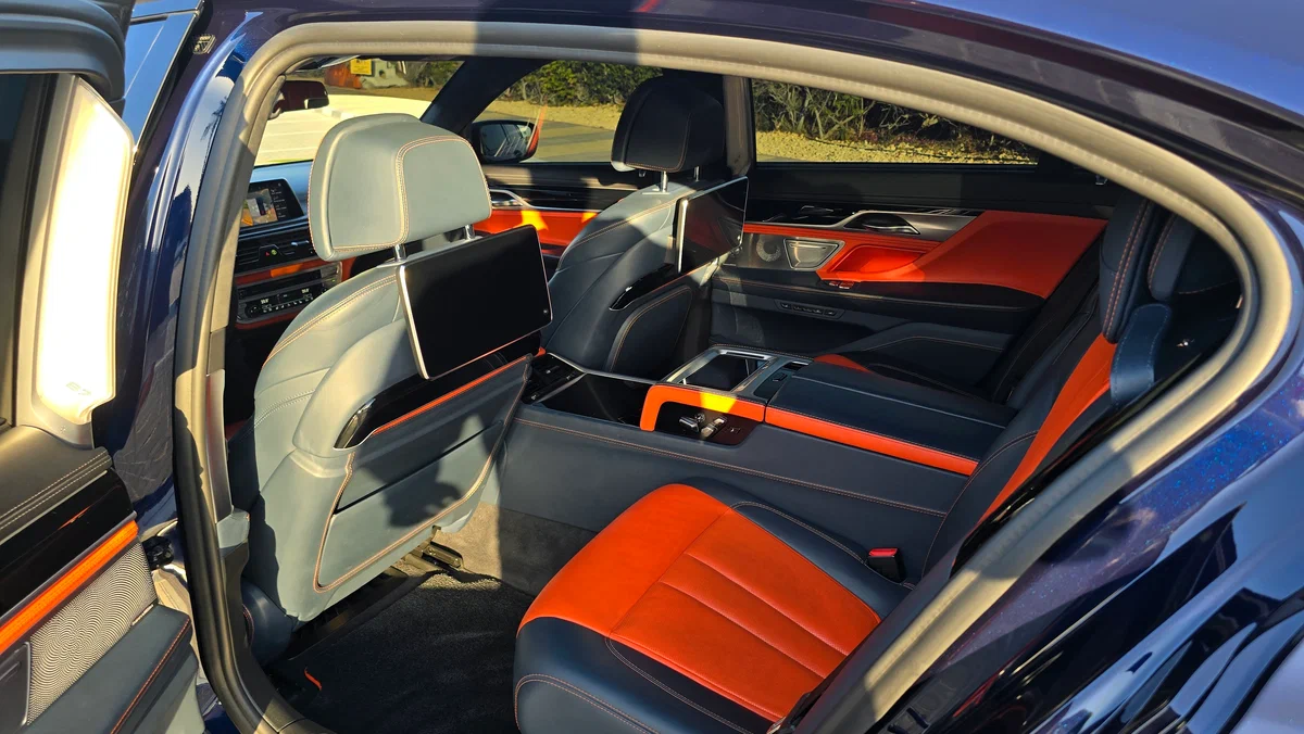 BMW 7 Series car rental